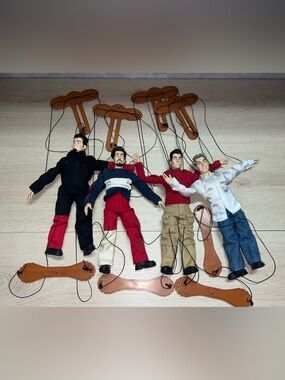Vintage 2000 *NSYNC “No Strings Attached” Marionette Dolls Lot